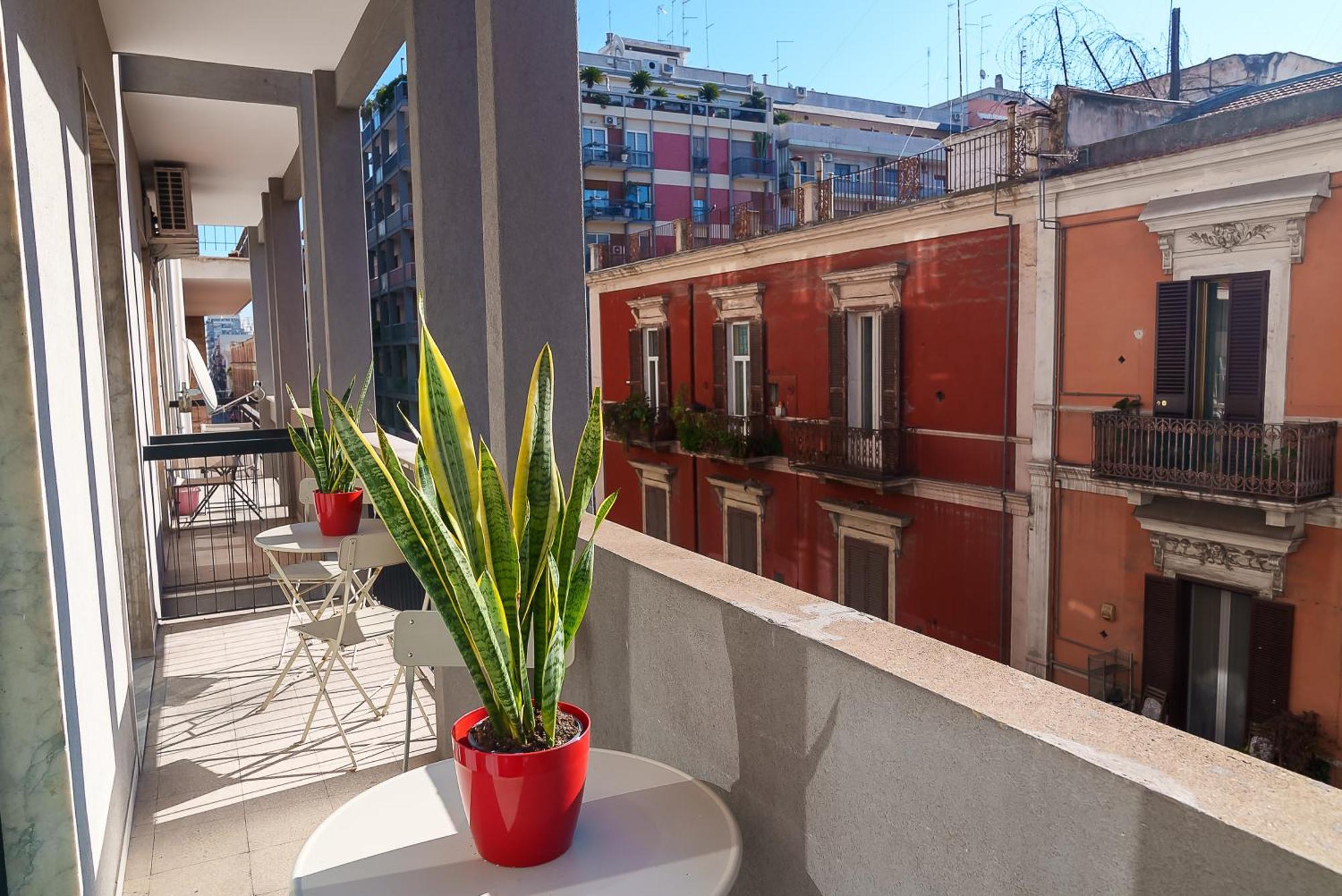 Via Prospero Petroni 9 - Bari Stazione - Hotell Exteriör bild