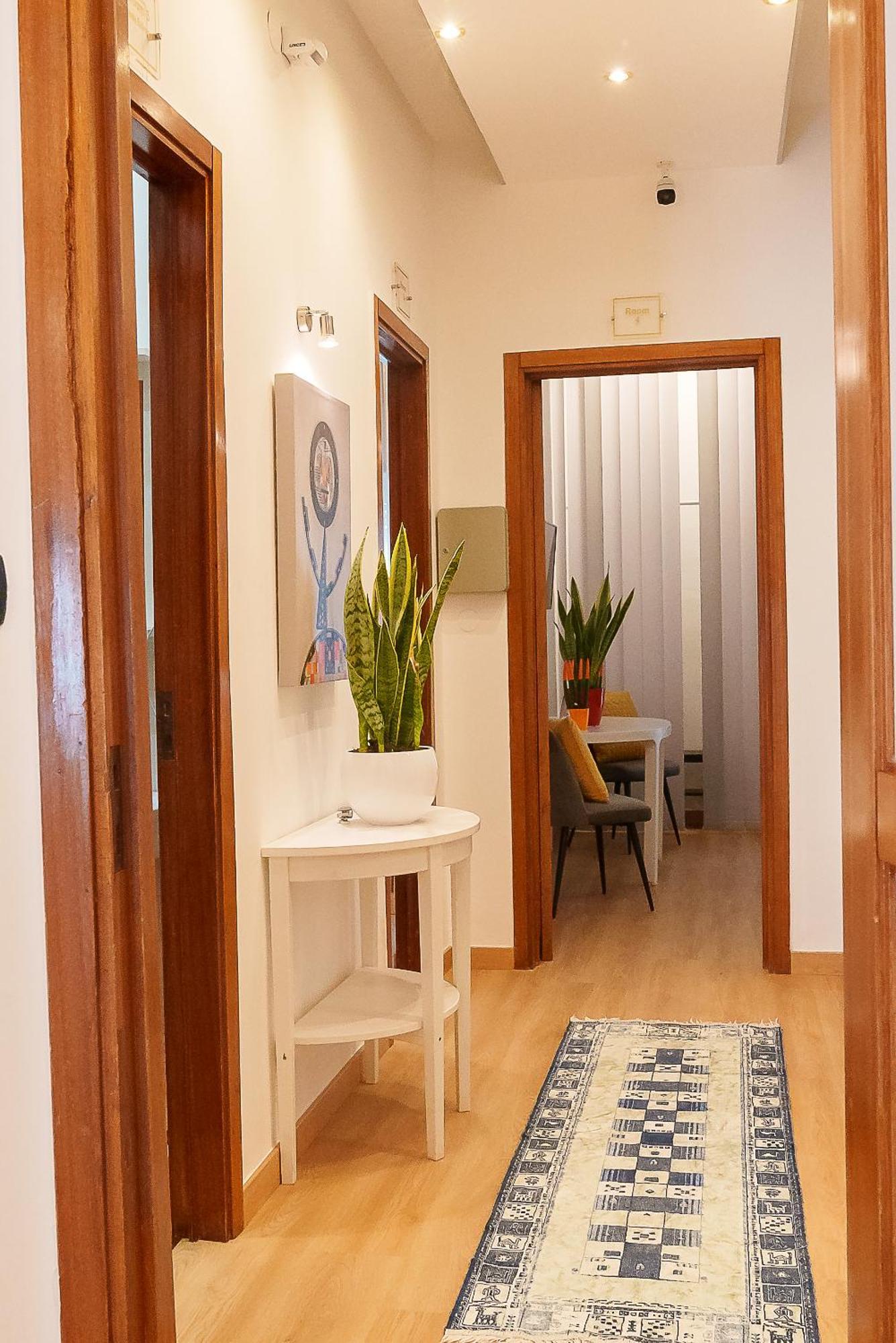 Via Prospero Petroni 9 - Bari Stazione - Hotell Exteriör bild